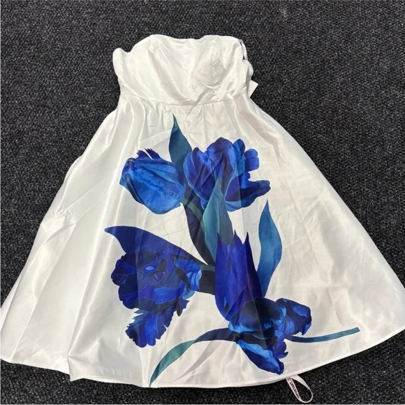 NWT Mac Duggal 21075 Strapless White Blue Floral A-Line Dress Size 14 - Picture 2 of 8